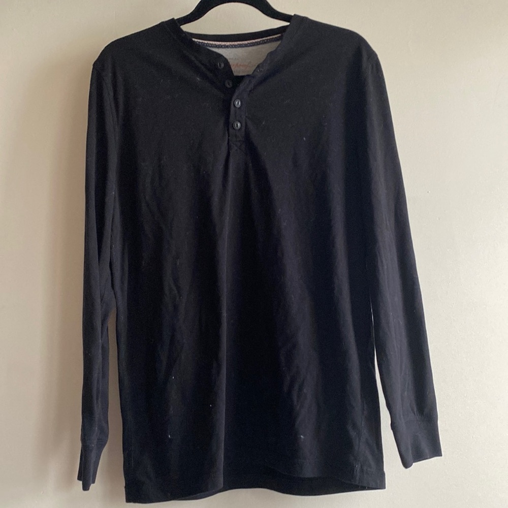 Long black sleeve shirt- mens size
